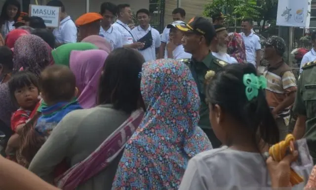 Disperindag Karawang sampaikan data pelaku UMKM penerima bansos Pemprov2a