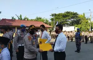Kapolres Rembang Beri Reward Personil Berprestasi
