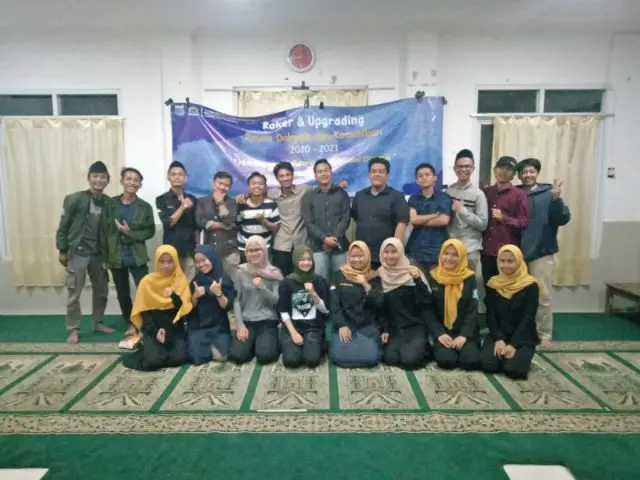 PMII Rayon Dakwah dan Komunikasi Komisariat UIN SUnan Gunung Djati Bandung Adakan Raker dan Upgrading di Yayasan Imam Syafei