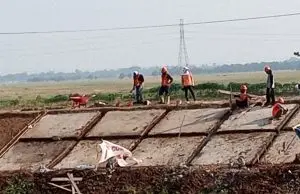 Pembangunan Embung Wanakaya Diduga Pengerjaannya Asal Asalan