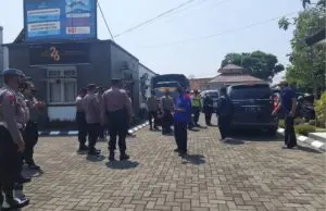 Polres Sumedang Lakukan Pengamanan Audensi ABSN Dan BPS Sumedang
