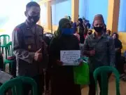 Ipda Samsul Aripin SH Monitoring Penyaluran BLT DD ke 210 KPM Desa JayaMukti