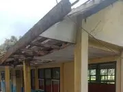 Pemerintah Kabupaten Subang, Biarkan Gedung Sekolah SMP2 Cisalak Rusak Parah.