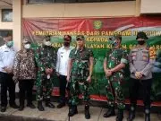 Pangdam III Siliwangi Didampingi Wakil Bupati dan Kapolres Garut Tinjau Lokasi Paska Banjir dan Berikan Bantuan