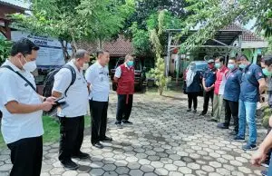 Sinergi PPNI Jember dan Puskesmas Jenggawah Door to door Vaksinasi Covid 19