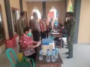 H.Nurwedi AMK. Kades Karanggetas, Himbau Seluruh Warganya Ikuti Vaksinasi Covid-19