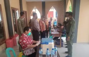 H.Nurwedi AMK. Kades Karanggetas, Himbau Seluruh Warganya Ikuti Vaksinasi Covid-19