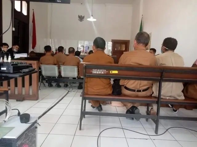 JKT