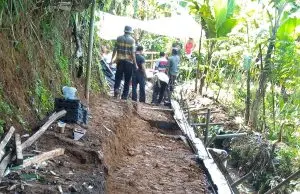 Dana Desa (DD) Desa Banjarwangi,Bangun TPT Dan Betonisasi Jaling