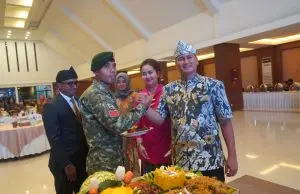Pangdam III/Slw Hadiri Acara Syukuran HUT Ke 77 Zeni TNI AD* Bandung