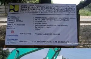 Pelaksanaan Proyek Kementrian PUPR Jalan Raya Merak-Cilegon Dikeluhkan Pengguna Jalan dan Warga Sekitar*