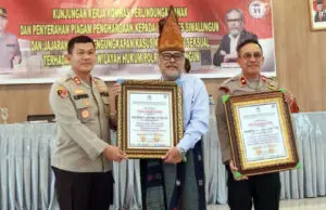 Kapolres Simalungun Menerima Penghargaan dari KPA
