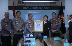 Divhumas Polri Raih Presisi Award Atas Prestasi Strategi Komunikasi Publik