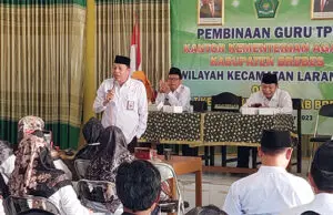 Plt Kepala Kemenag Brebes Berikan Pembinaan Guru TPG se Kec Larangan