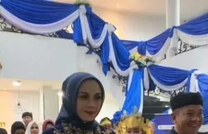 Bupati Dan Wakil Bupati Karawang Tampil Elegan dan Gagah Dalam Helaran Budaya 2023