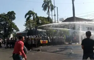 Polres Cirebon Kota Simulasi Pengamanan Konflik Pemilu