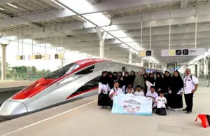 Tarif promo Kereta Cepat “Whoosh” Rp300.000 mulai 18 Oktober