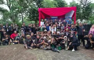 Gapura Budaya Tasikmalaya menyelanggarakan ‘Tadabbur Alam Kiwari’ bertempat di kawasan Wisata Situ Gede Kota Tasikmalaya .