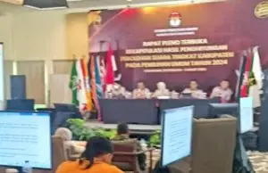 Hari Pertama Rapat Pleno, KPU Karawang Umumkan Rekapitulasi Hasil Penghitungan Suara dari 6 Kecamatan