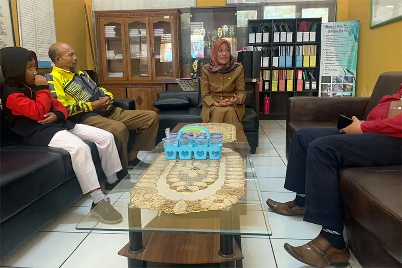 SDN Palasari