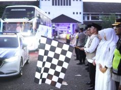 Pemkab Subang Lepas Jamaah Haji Kloter 39 KJT, Sekda Titip Jaga Nama Baik Daerah dan Bangsa