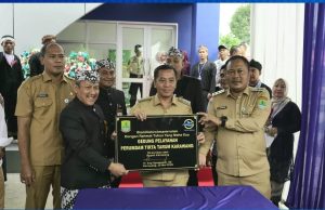 Rayakan Hari Jadi ke-39, Perumdam Tirta Tarum Karawang Resmikan Gedung Pelayanan Baru