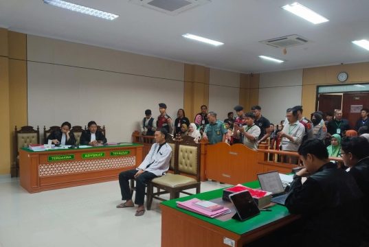 Sidang Kasus Paoman Indramayu; Terdakwa Ririn Blunder, Kesaksian Saksi Mahkota Sah dan Diperkuat Ahli Pemohon