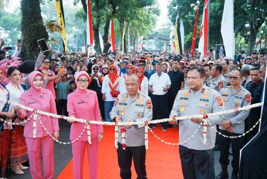 Hari Bhayangkara ke-80, Polda Jabar Dorong UMKM dan Perkuat Kedekatan dengan Masyarakat